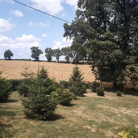 Amelie * Lanuejouls-et-Privezac