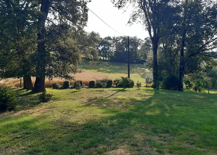 Amelie Tatil Evi Lanuejouls-et-Privezac